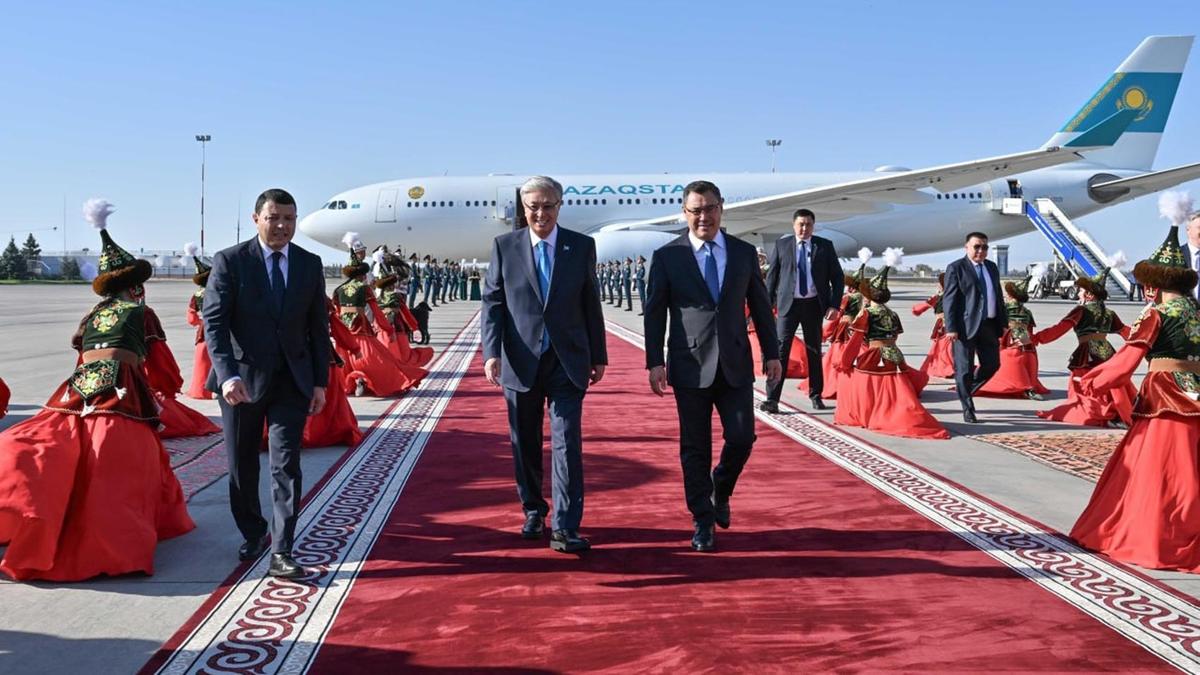 Тоқаев пен Садыр Жапаров