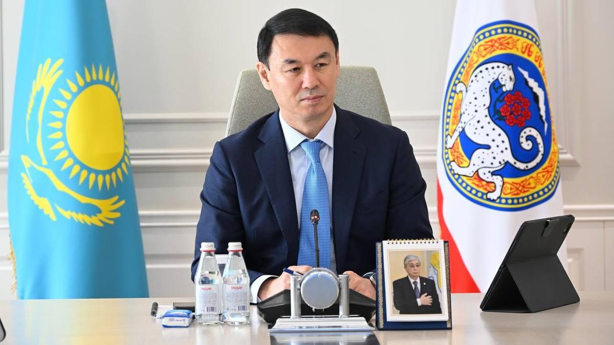 Порно видеоны алдау кезінде ұсталды