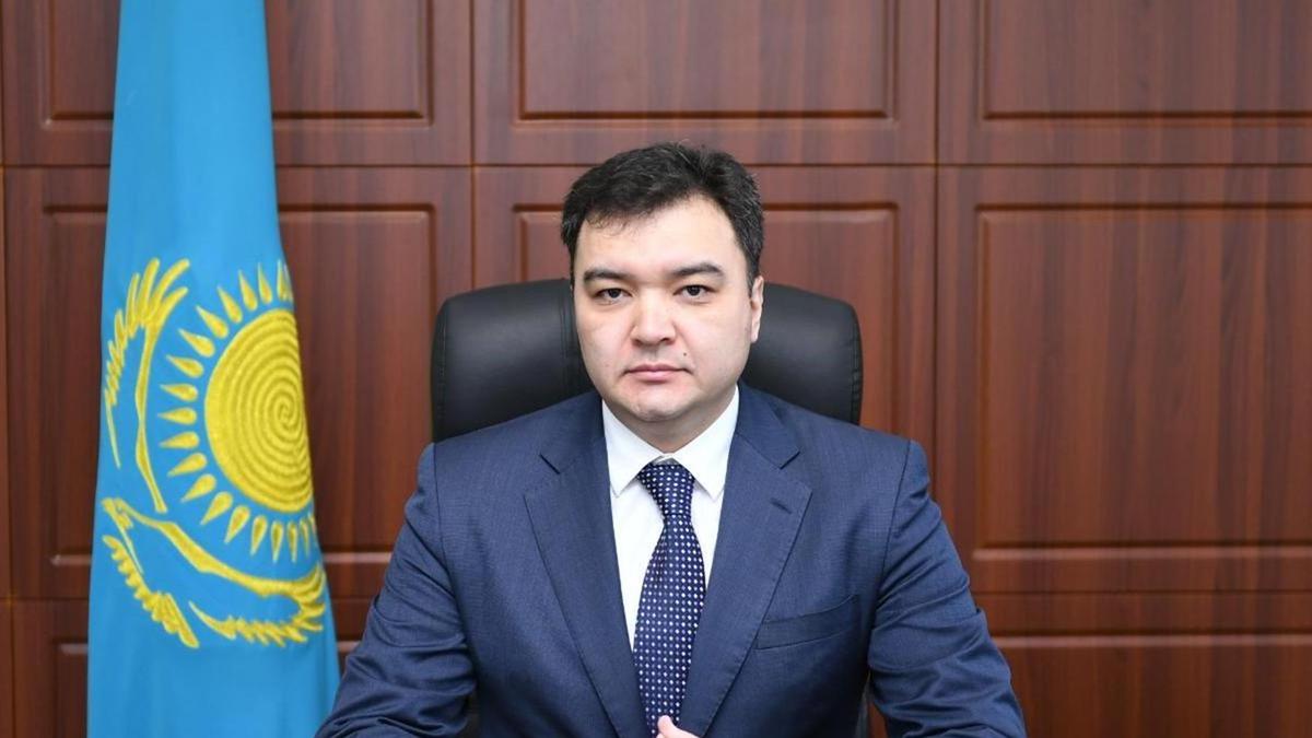 Дәурен Мақажанов Дәурен Мақажанов