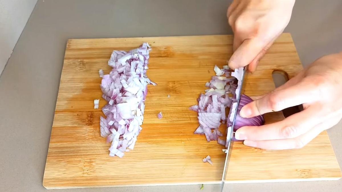 Нарезка лука