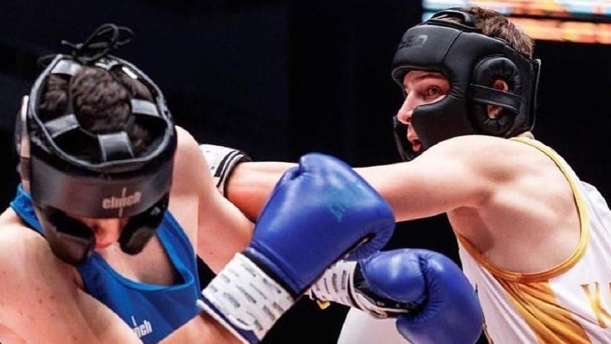 Сын Рамзана Кадырова одержал победу в боксерском поединке