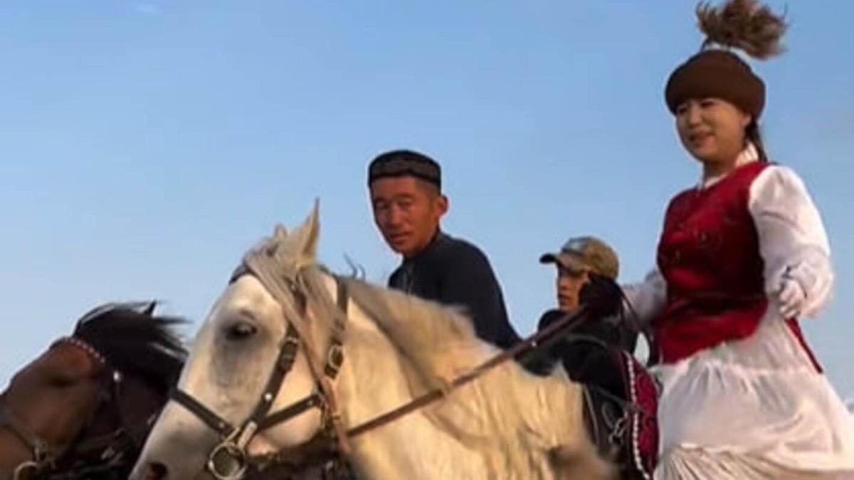 Бүгінгі күні ажырасу туралы онлайн порно фильмдер