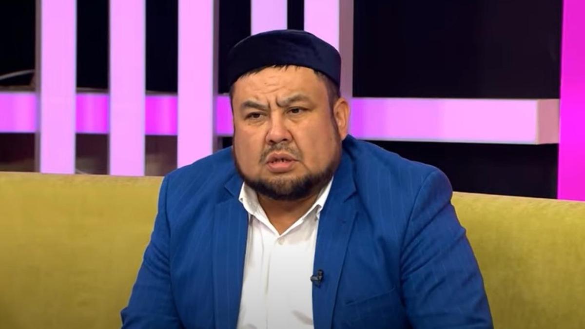 Мұхамеджан Ергешбайұлы студияда қонақта Мұхамеджан Ергешбайұлы студияда қонақта
