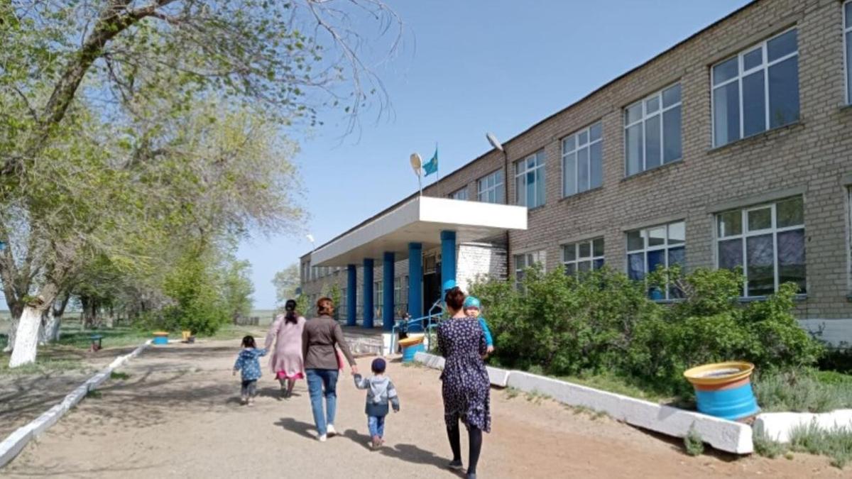 Ақтөбе облысында мұғалімдер интернеттің әлсіздігін алға тартты Ақтөбе облысында мұғалімдер интернеттің әлсіздігін алға тартты