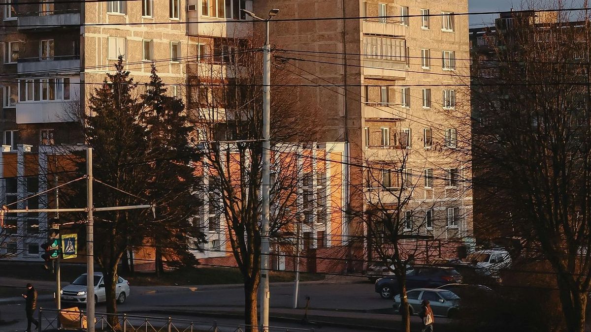 Многоэтажка