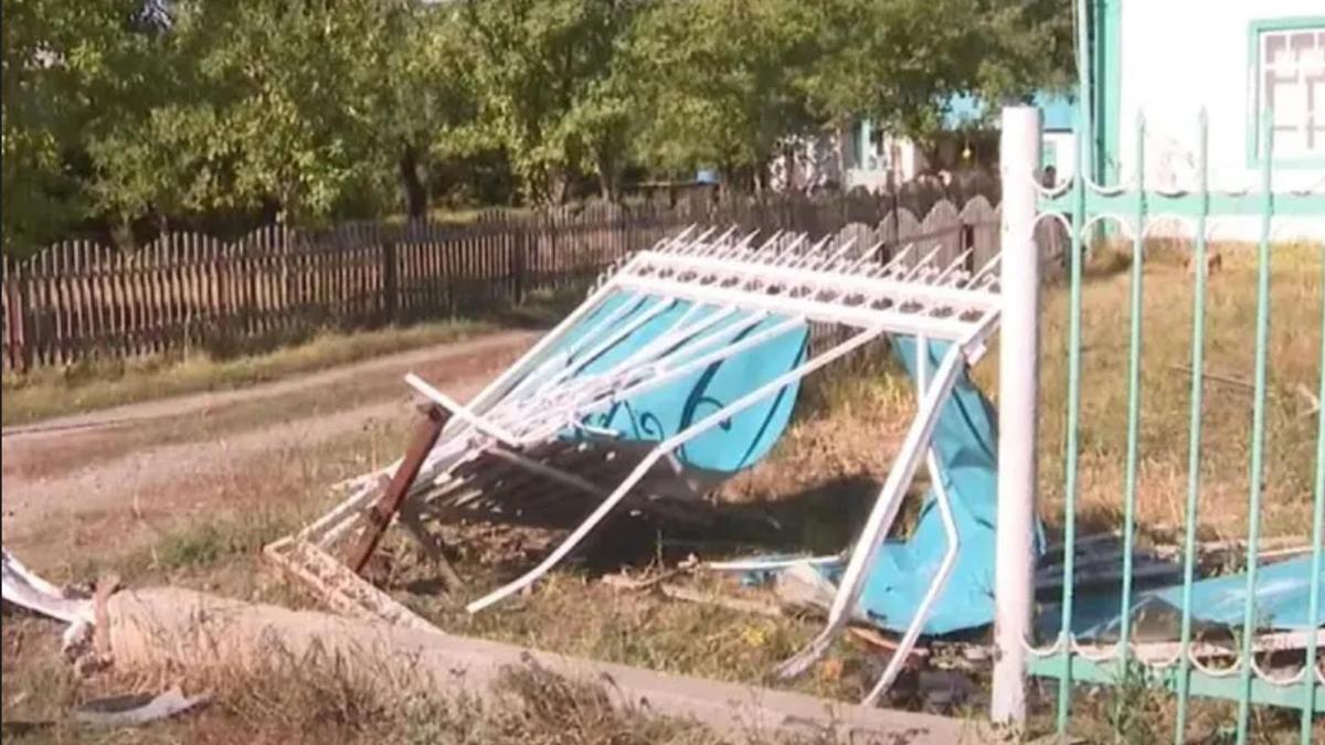 Қалың және кеуделі