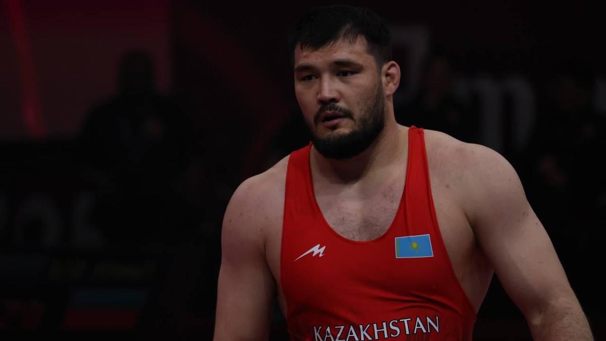 Казахстанский борец греко-римского стиля Алимхан Сыздыков Казахстанский борец греко-римского стиля Алимхан Сыздыков