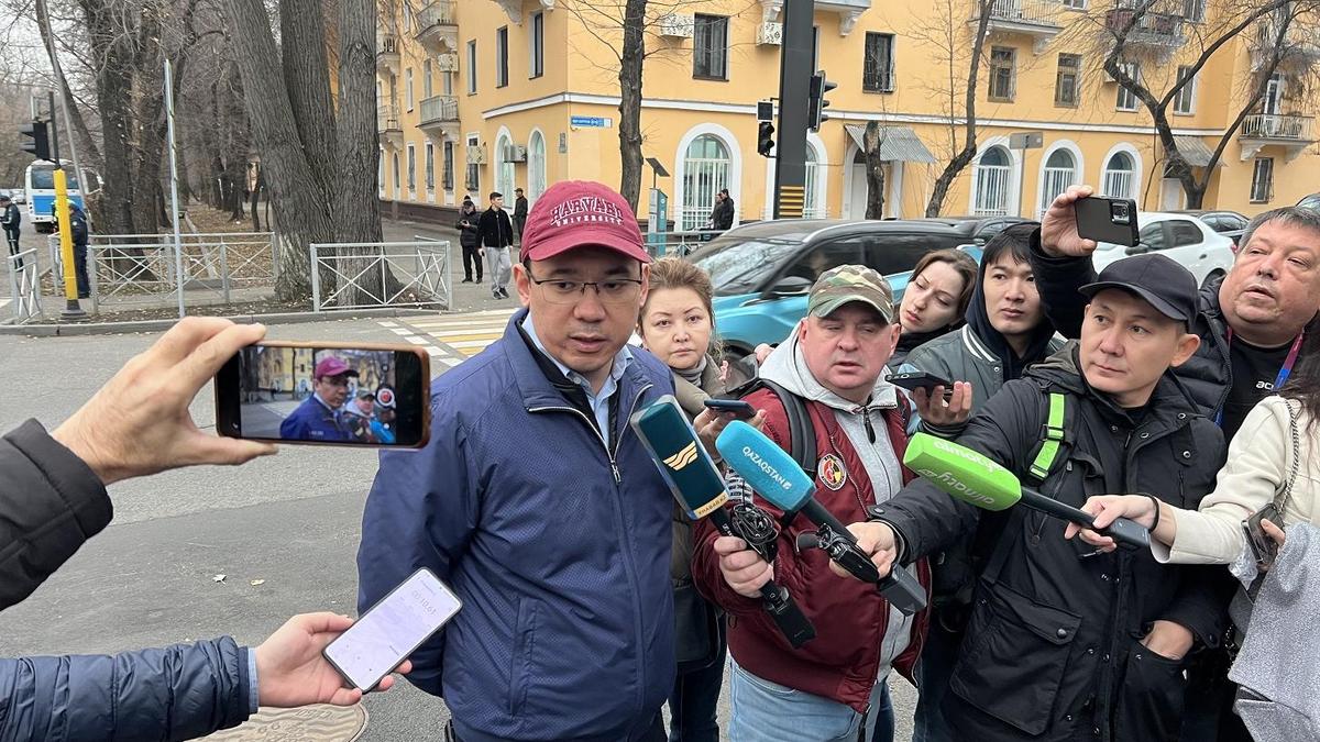 Айдар Жәкібаев Айдар Жәкібаев