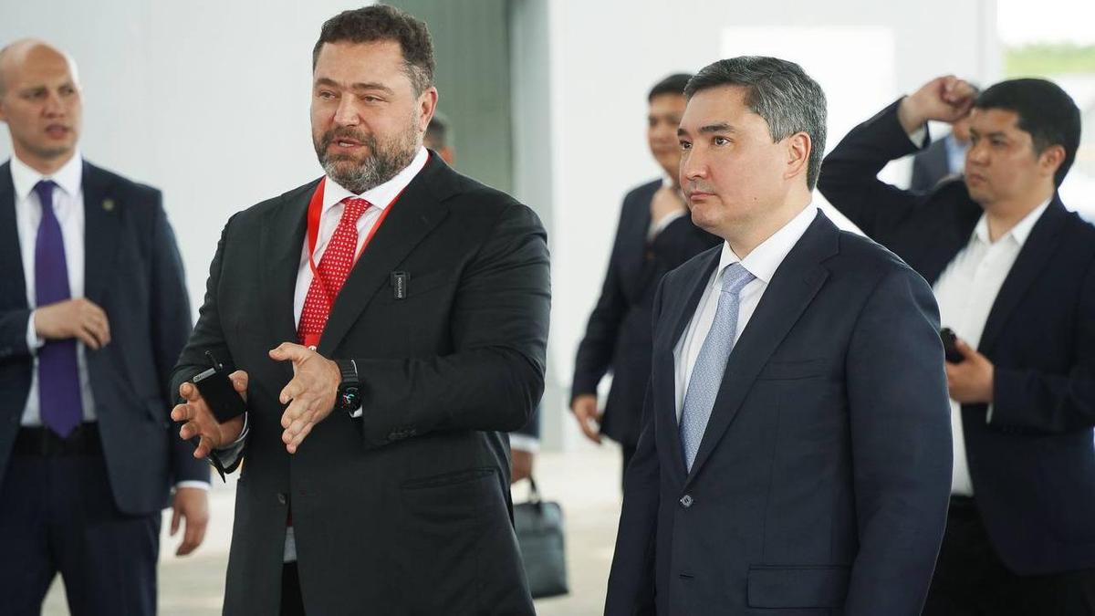 Михаил Ломтадзе және Олжас Бектенов Михаил Ломтадзе және Олжас Бектенов