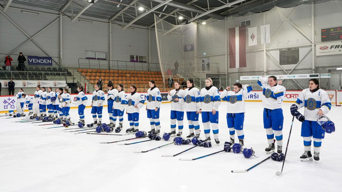 Юниорская сборная Казахстана по хоккею