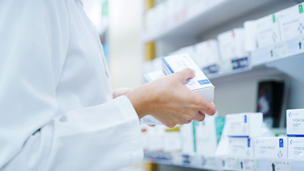 аптека / фармацевт