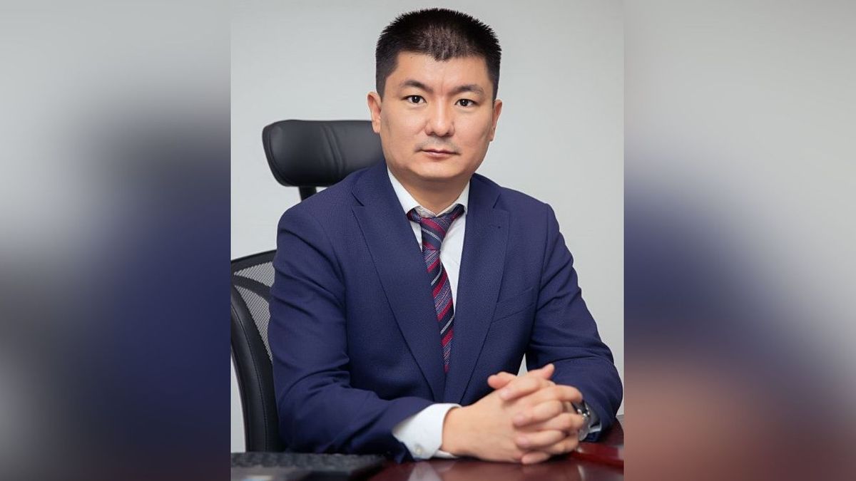 Жандар Омаров