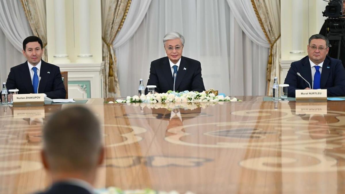 Касым-Жомарт Токаев на переговорах