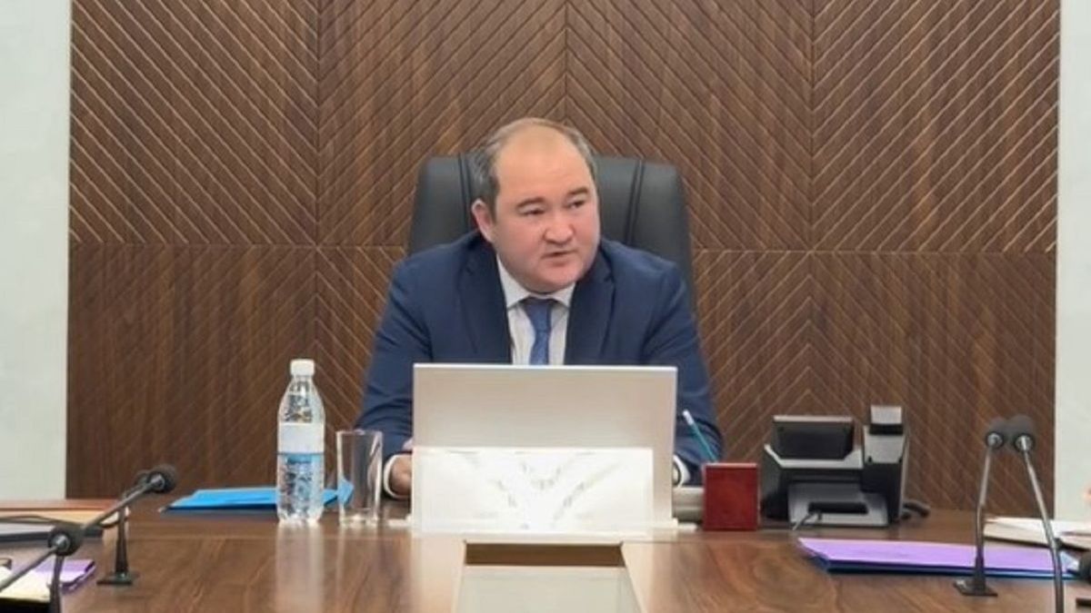 Алмат Акышов