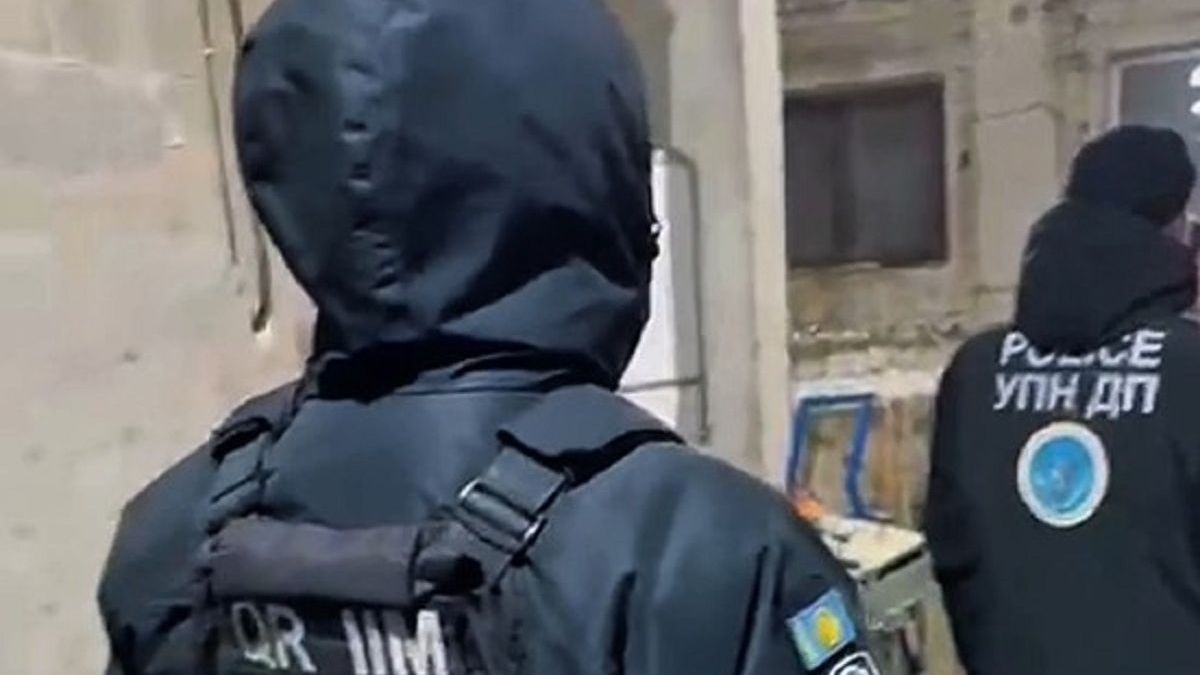 Полицейские