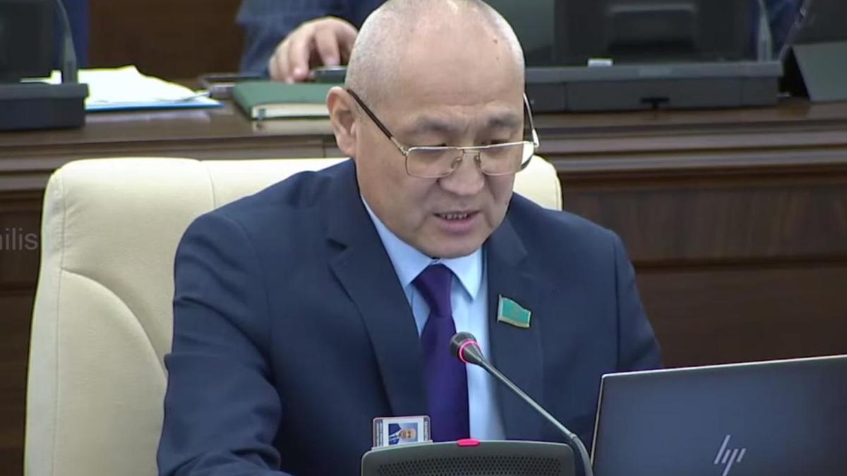 Едил Жанбыршин Едил Жанбыршин