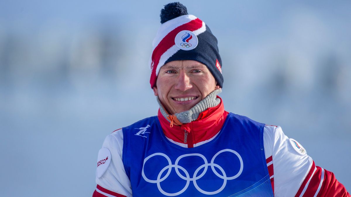 Российский лыжник Александр Большунов