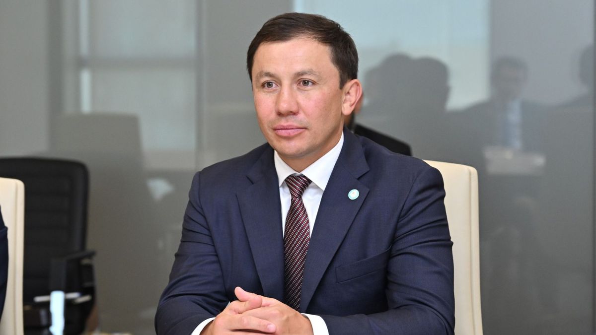 Геннадий Головкин