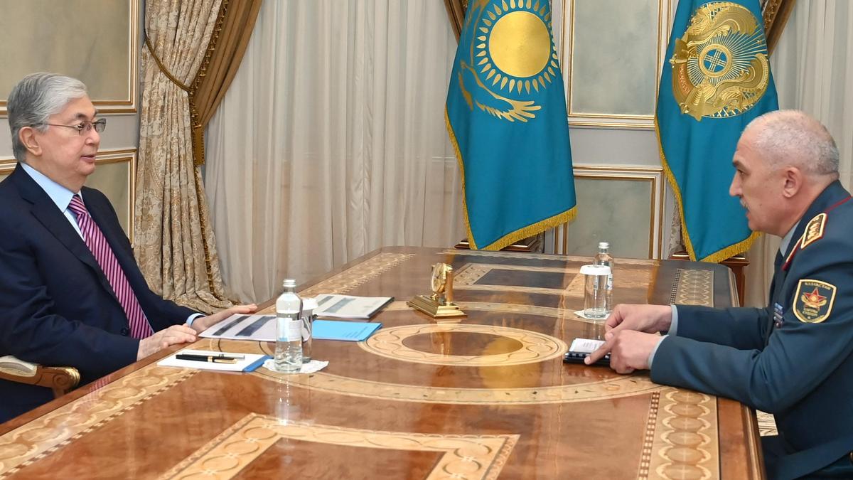 Касым-Жомарт Токаев и Руслан Жаксылыков Касым-Жомарт Токаев и Руслан Жаксылыков
