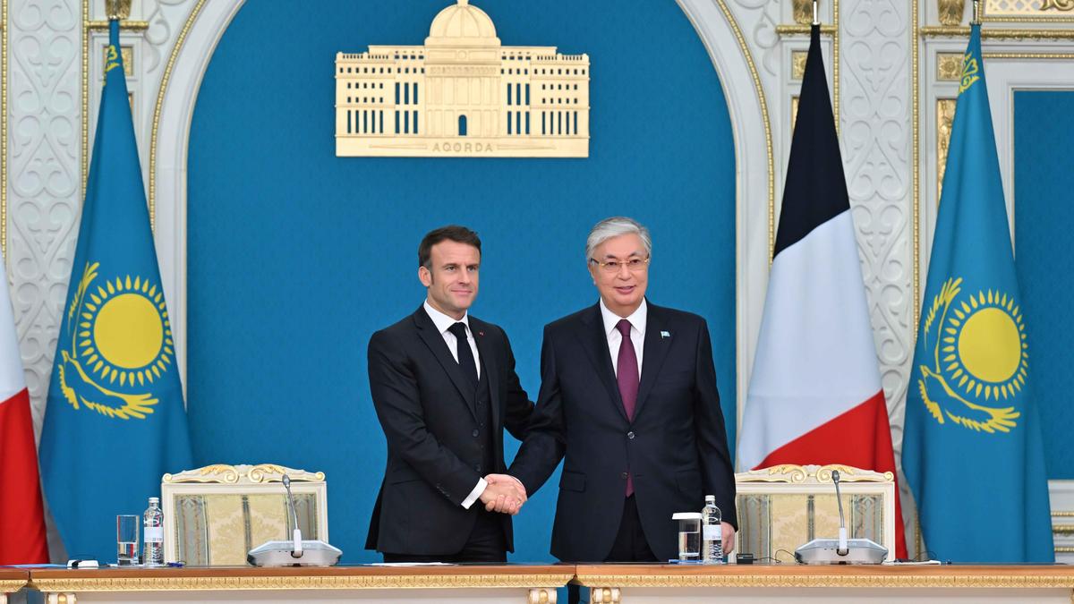 Касым-Жомарт Токаев и Эмманюэль Макрон