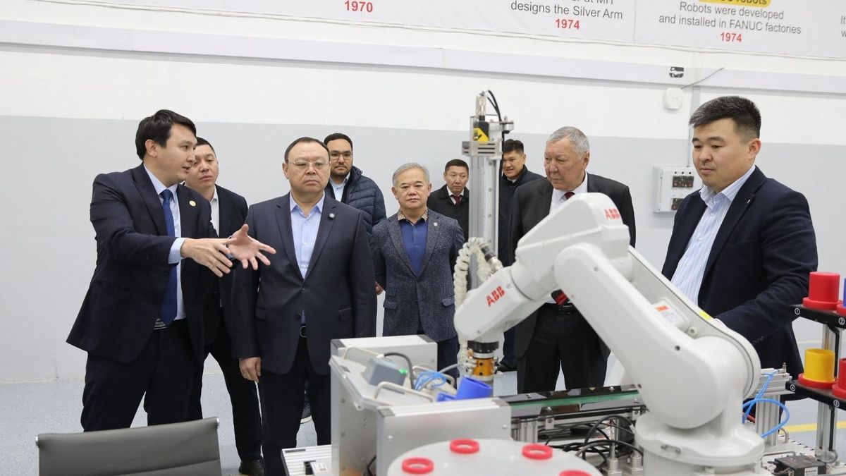 Визит Абзала Нукенова в КазНУ им. аль-Фараби