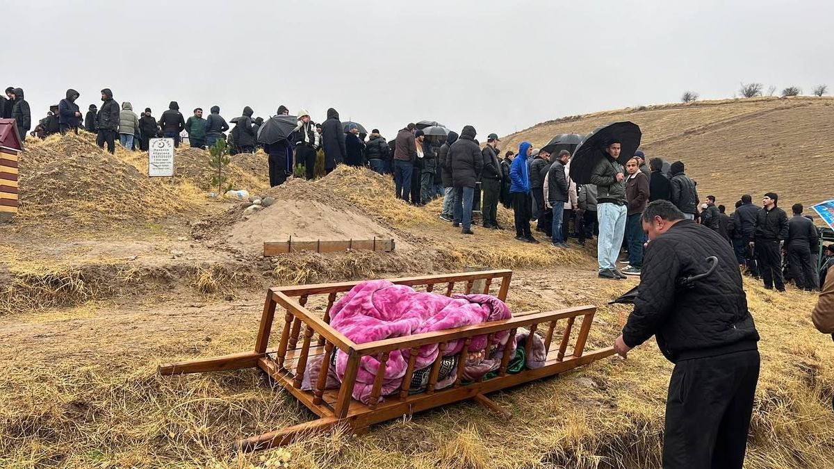 Похороны убитого в Подмосковье мальчика