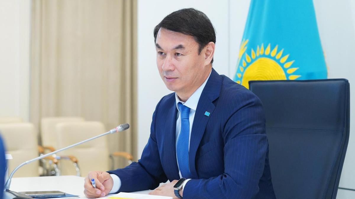 Дархан Сатыбалды Дархан Сатыбалды