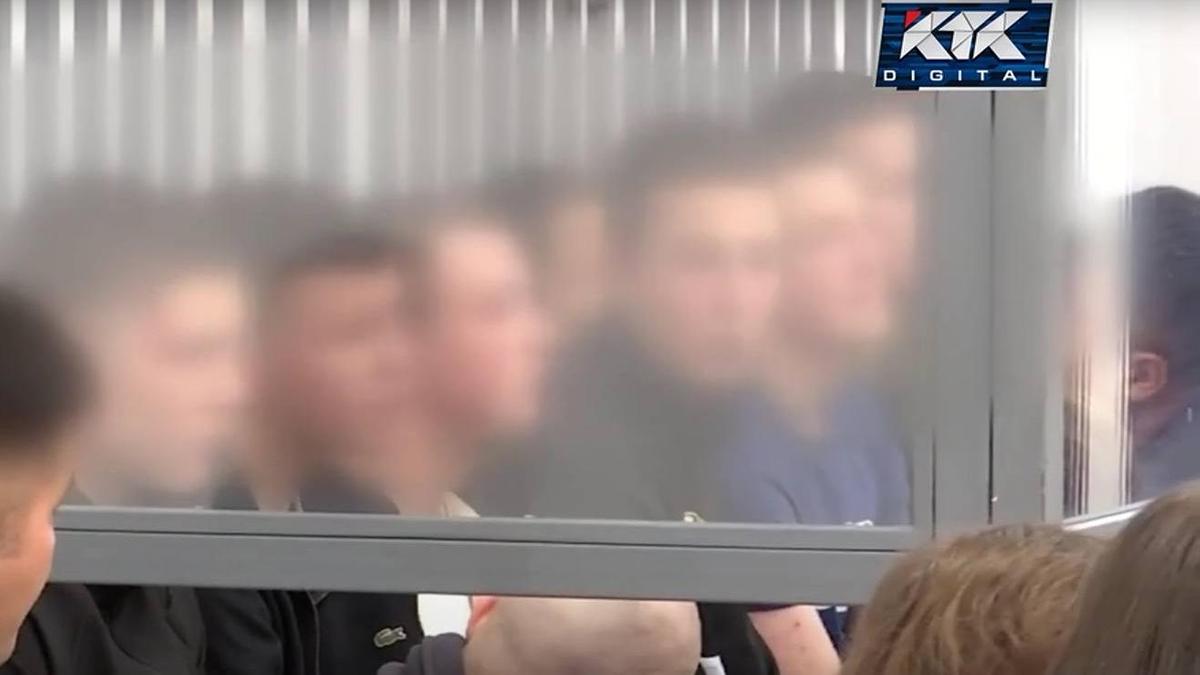 Подсудимые