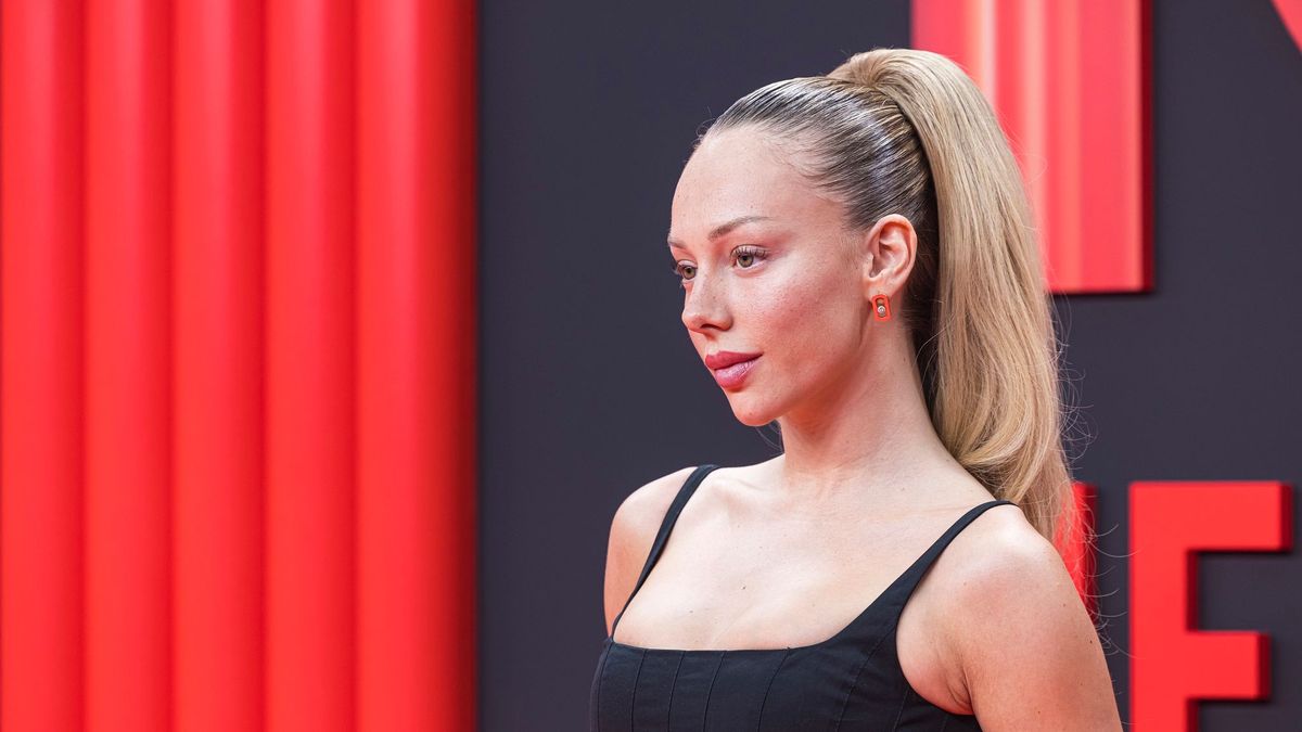 Эстер Экспосито