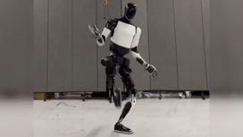 Optimus танцует