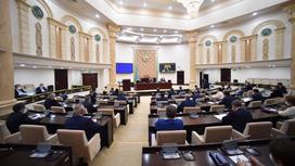 Сенат проводит первое заседание шестой сессии
