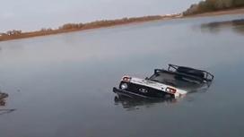 Затонувший автомобиль в Атырауской области
