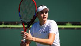 Казахстанская теннисистка Елена Рыбакина
