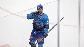 Канадский хоккеист Энтони Камара в составе "Барыса"