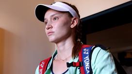 Казахстанская теннисистка Елена Рыбакина