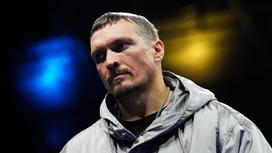 Украинский боксер Александр Усик