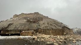 Историческая крепость в Газиантепе после землетрясения