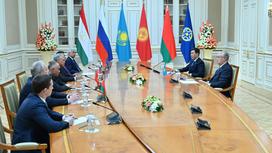Касым-Жомарт Токаев со спикерами палат парламентов стран ОДКБ