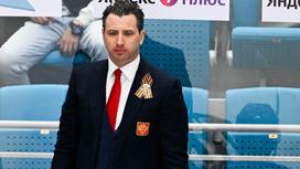 Главный тренер сборной России по хоккею Роман Ротенберг