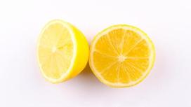 две половинки лимона