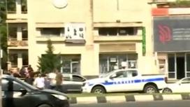 Полиция у здания "Банка Грузии"