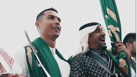 Криштиану Роналду Сауд Арабиясы күнін тойлауда