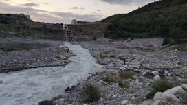 Река Талгар, течением которой унесло пропавшего