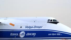 Грузовой самолет Ан-124