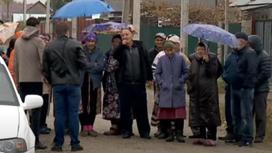 Жители села просят сделать дороги в Алматинской области