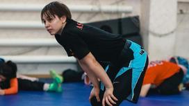 Казахстанская девушка-борец Диана Каюмова