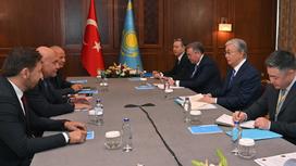 Токаев встретился с руководителями крупнейших компаний Турции