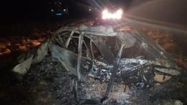 Машина сгорела на трассе в Акмолинской области