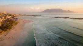Пляжный пейзаж в Кейптауне