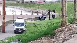 Полиция у реки Бадам